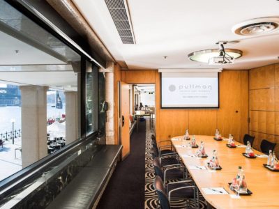 Pullman Quay Grand Sydney Harbour Corporate Meeting, Harbour Boadroom