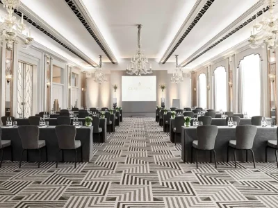 Ballroom & Mirror Room