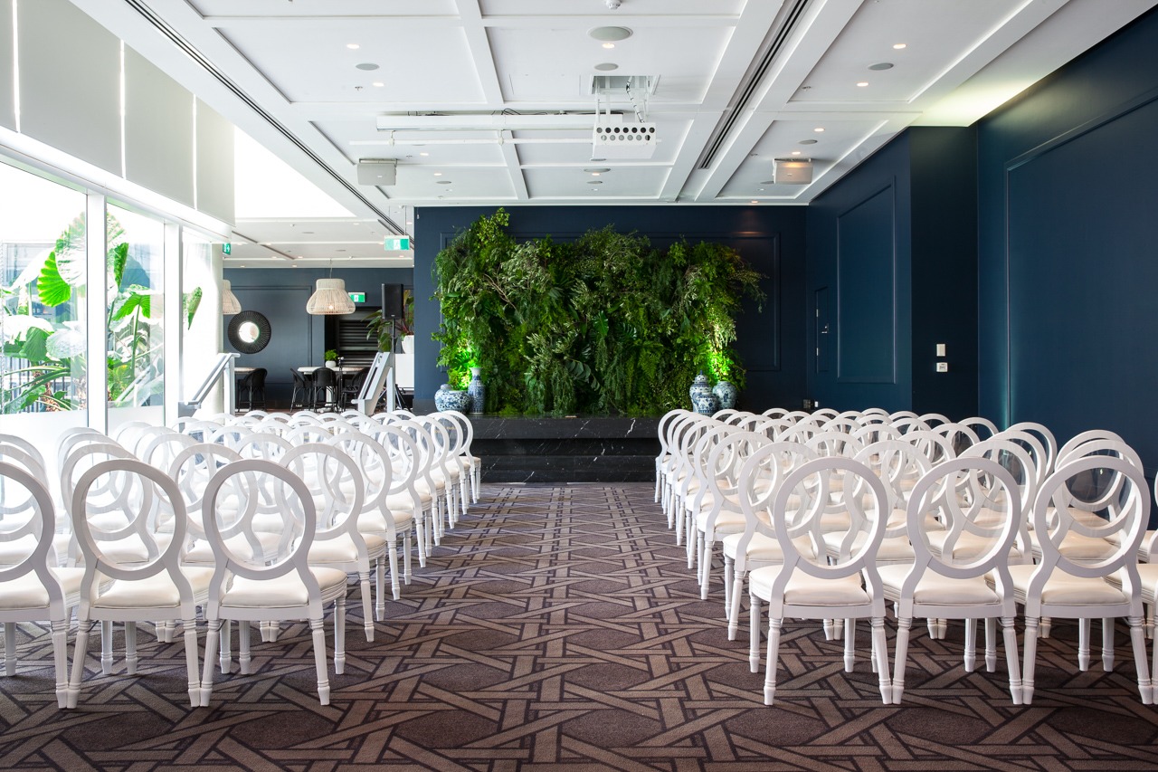 Ivy Sunroom by Merivale