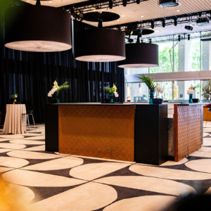 Ivy Ballroom Cocktail Hour, Bar