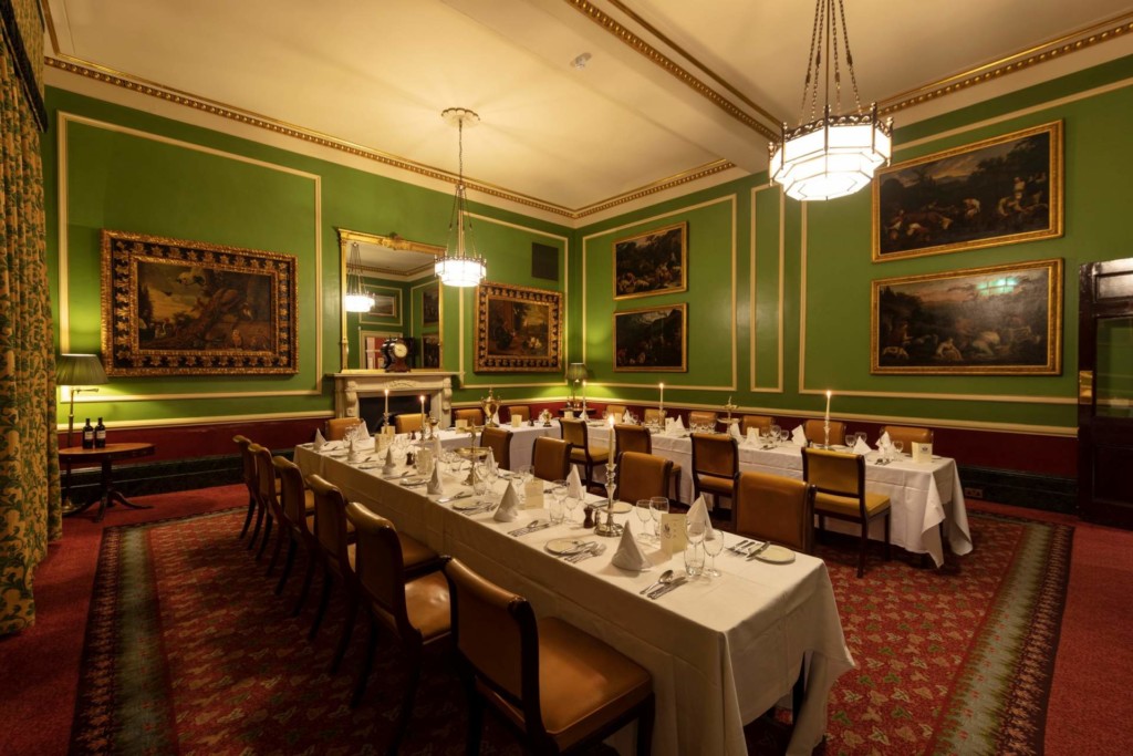 Members Bar City of London Club