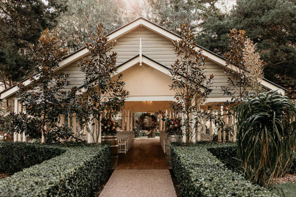 4 Homesteads And Barn Wedding Venues Near Brisbane