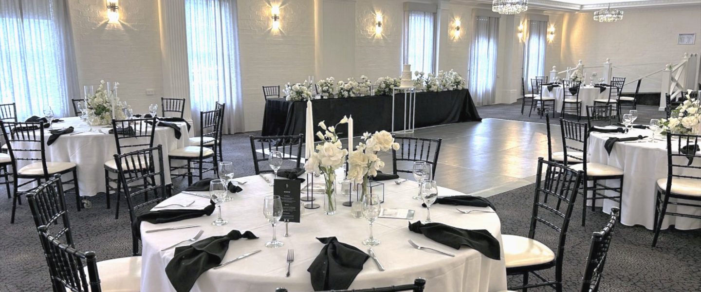 crowne plaza hawksbury