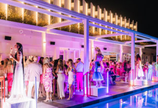 Potentia_LinaRooftop_StefansHair_21