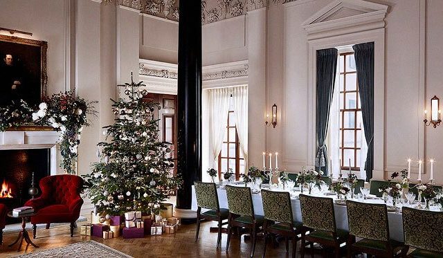 An Office Christmas Party Planning Checklist for a Seamless Event