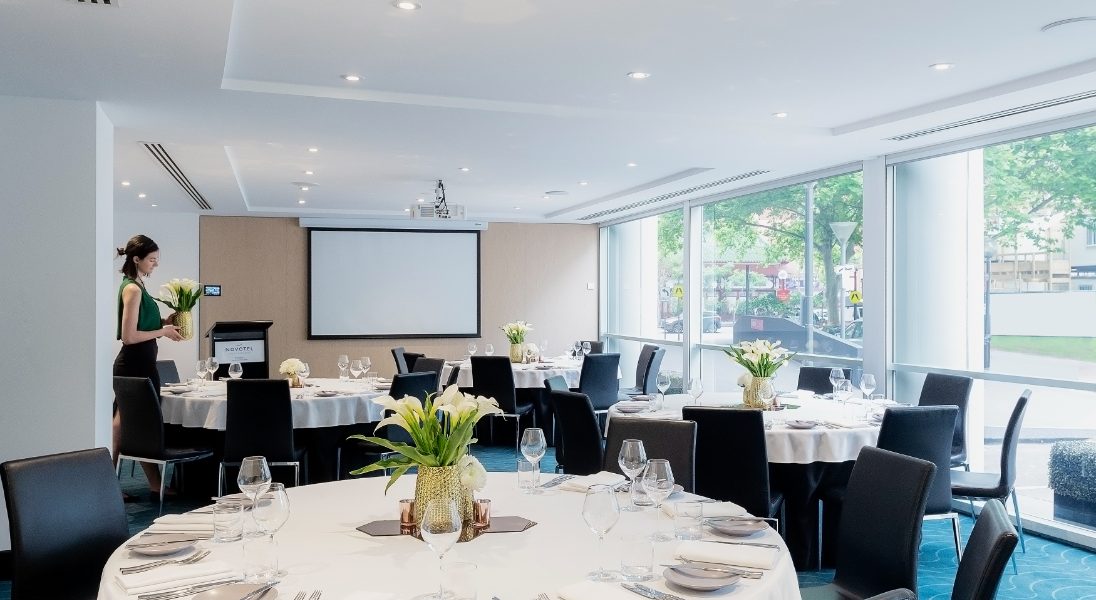 Dining At Novotel Sydney Darling Square