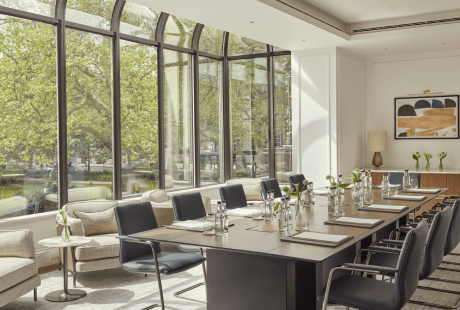 Jumeirah Carlton Tower