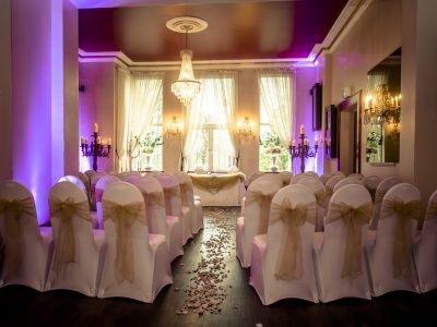 Oak Lounge At Kings Oak Hotel
