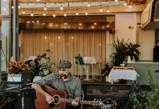 Mary Mae’s Wedding Photography Performer
