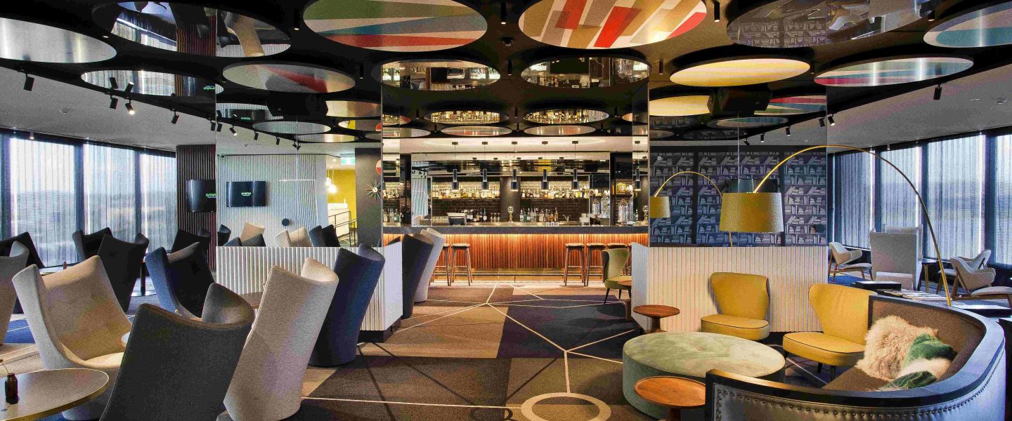 Lounge At QT Canberra