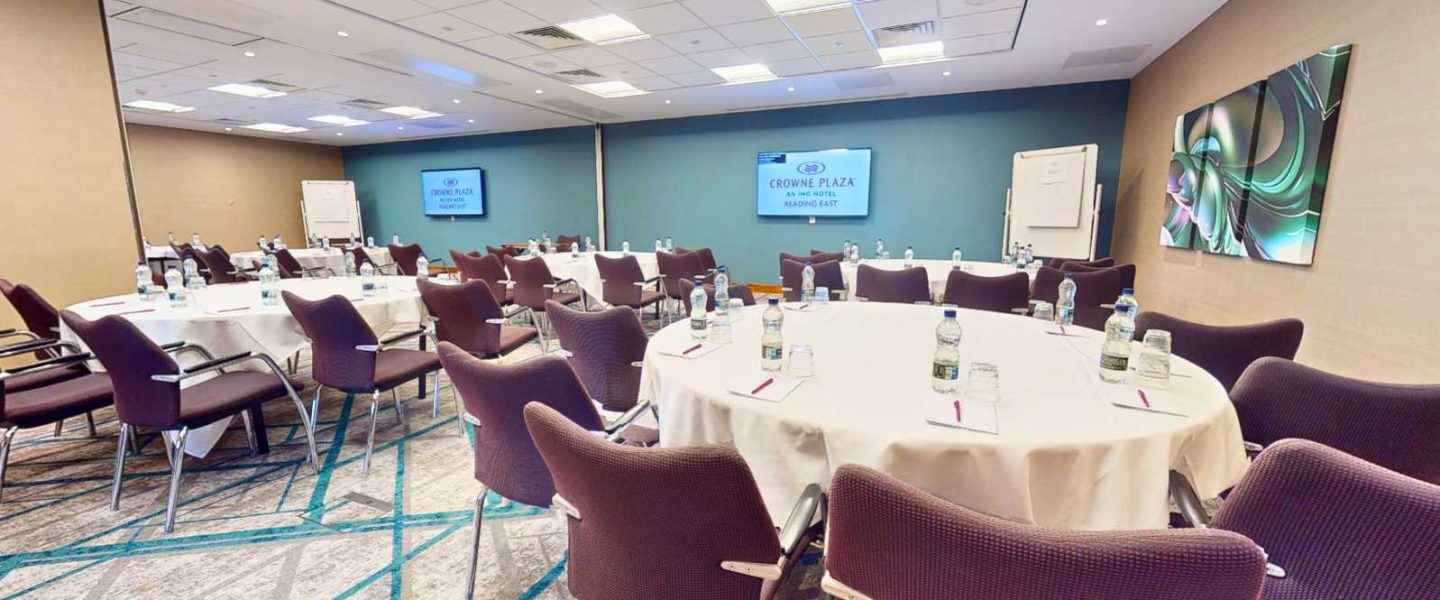 Frogmore Crowne Plaza Reading East
