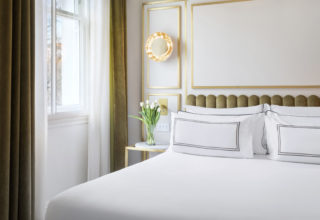 115bMeliaLondonKensington_Collection-Family Room