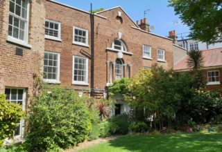 winchester house front lawn