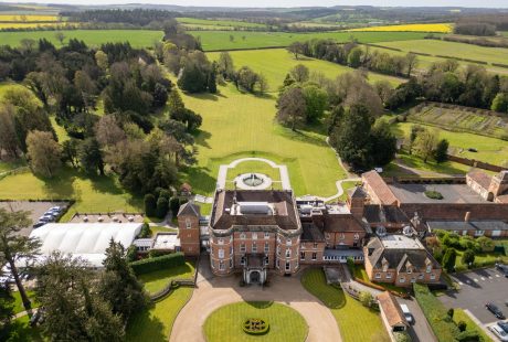 oakley hall hotel