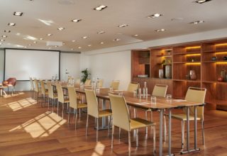 305MeliaWhiteHouse-Meetings Greenwich (1)