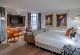 138bMeliaWhiteHouse-The Level Junior Suite bedroom