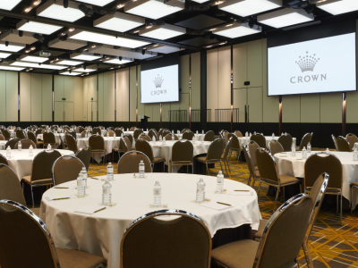 Promenade Room