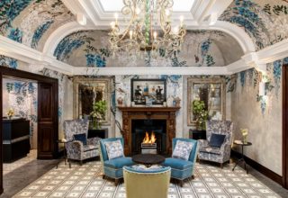 Browns Hotel London- Front Hall 4163 JG Apr 19 (1)