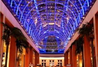 the hurlingham – Palm Court – Gold Bar & Lights