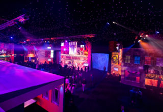 EVOLUTION LONDON – christmas 2022 – 25