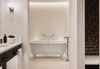 Park Hyatt London River Thames Wedding Photoraphy Deluxe Bathroom
