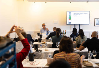 The Pelligon Event Photography Tables Guests