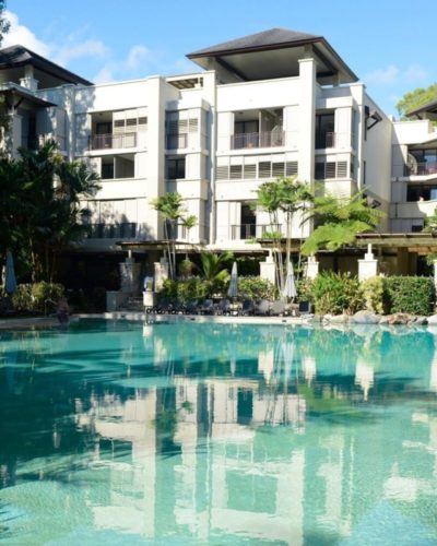 Pullman Palm Cove Sea Temple Resort & Spa