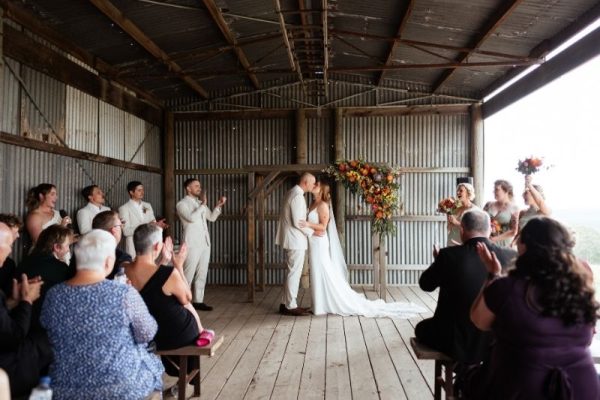 http://Mount%20Macedon%20Winery%20Wedding%20venue%20The%20Barn