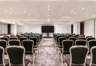 Meeting Room_4-3-2-1close-up