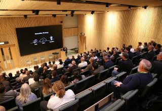 Think tank theatre style (2)