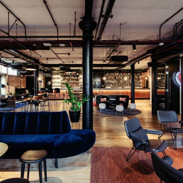 From booking to invoicing: Why one platform beats juggling five suppliers
