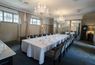imgi_150_0a02b5a5-247e-4f17-a5e1-4ac161d8828e_Gunners Barracks – Drawing Room Boardroom 18pax 1